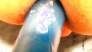 She fucks me with a strapon (heavily pregnant)
