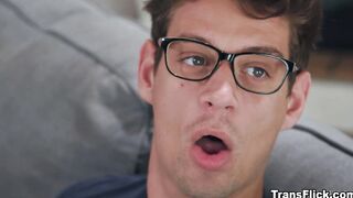 Michael DelRay seduced by sexy hot Avery Lust