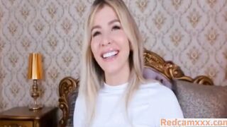 Gorgeous Blonde Slobbers On A Big Dildo Before Fucking Her Pussy