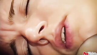 Nasty mom gets nailed on the table