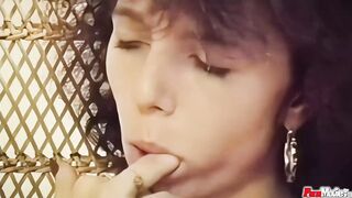 milf masturbating into this vintage sex tape
