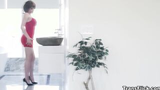 Izzy WIlde playfully offers Cami Strella sex