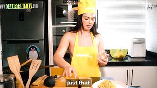Clara Wellen loses control and sucks her opponent's breasts! is that OK?