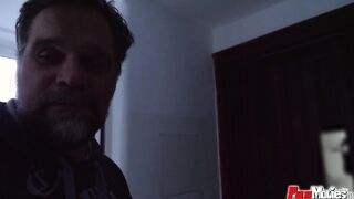 EU mom Lolita gets body covered with jizz