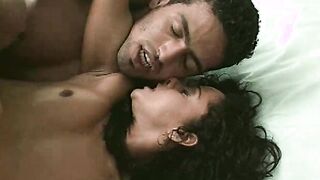 Morena gostosa do rabão fudendo com o dotado