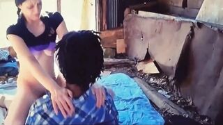 Schwarzer bumst mich im Abbruchhaus