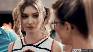 Cheerleader has no choice than to fuck