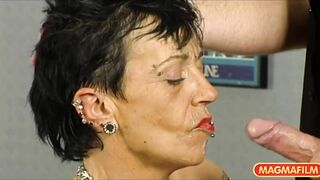 Pierced mom gets arse nailed
