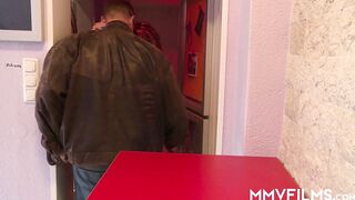 Kinky skank gets her asshole destroyed