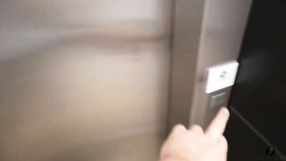 Fremden Mann im Lift zum Ficken aufgerissen