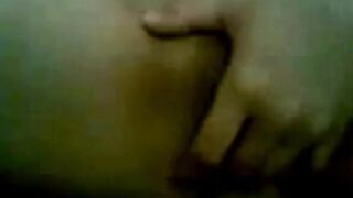 Amateur Asian Couple Getting It On
