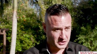 Home owner fucks realtor for contract
