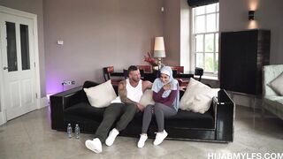 Hijab MILF cant believe this is happening
