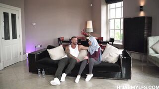 Hijab MILF cant believe this is happening