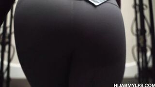 Hijab MILF cant believe this is happening