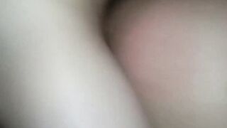Eine junge dicktittige Schlampe gebumst