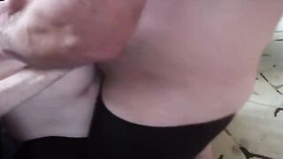 Geiler Stiefdaddy vaagelt mich in der Kaeche
