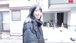 Adorable Serina Hirose gets finger bang on Tenshigao