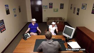 Stealing golf goods leads to threesome