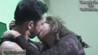 Indian Bhabhi ne devar ko muth marte pakad aur Phir Chudai Kari Bhabhi Bhut