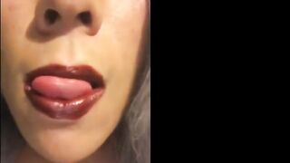 Asian Crossdresser Jerks Off