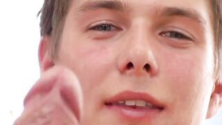 Pavel Single