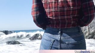 Gorgeous blonde Eva Elfie beach fucking