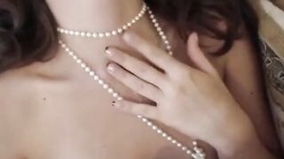 American MILF Gives the Best Deep-Throat Blowjob