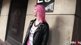 Teenie beauty peeing into her leggings outside