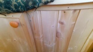 brought her vagina to squirt with her finger fucked while on
