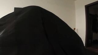 Stiefmutter versuchte, ihren Stiefsohn zu machen