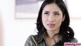 Avery realizes what Helena is hinting