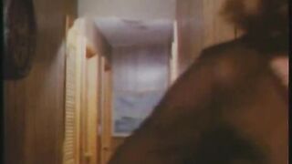EZRKCERXAS Tais-toi chienne et suce La bite de JOUIBRULANCE!.Tais-toi! J'ai des photO