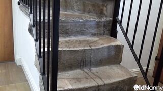 British Milf Auntie Trisha Solo Stair Play - OLDNANNY