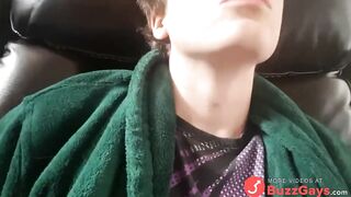 Skinny Twink Cums on Webcam