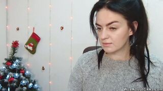 Amateur babe on webcam on Xmass Eve