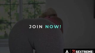 21 SEXTREME - Yoga Fanatic Grandma Gets Her Older Vagina Screwed Rough By Her Professor
