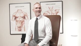 FunSizeBoys Dallas Steele Breeds Logan Cross with Dr Wolf