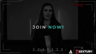 21 SEXTURY - Mary Rock, Nataly Gold And Rebecca Volpetti Had Sex Together During A Steamy Audition