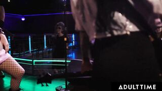 ADULT TIME - Dyke Bandmates Have ALL BIMBOS DYKE FUCKFEST WIth Lena Paul! SCISSORING CONTEST!