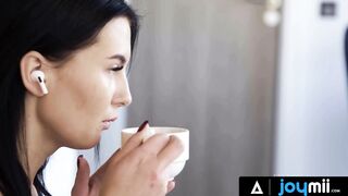 JOYMII - The 2 Prettiest Roommates Lick Each Other's Pussies On A Nice Morning