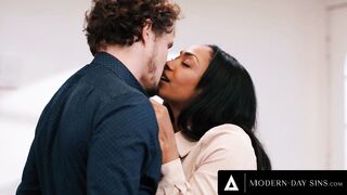 MODERN-DAY SINS - Lusty Cali Caliente Has SNEAKY DOUBLE CUMMED With Hubby & Stepbrother-Inside-Law!