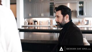 MODERN-DAY SINS - Resentful Sophia Burns Gets Payback By Fucking Ex-Bestie's Hubby Tommy Pistol