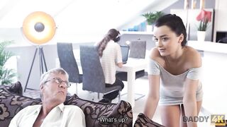 DADDY4K. Aroused goddess permits BFs daddy to banged! her greedy