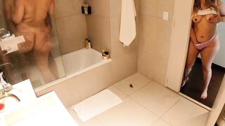 Spying On My Bestie And Her Bf Into The Shower