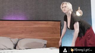 MOMMY'S BIMBOS - Heartbroken mom Dee Williams Has Romantic & Passionate Sex With New 20yo Roommate