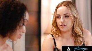 GIRLSWAY - Thin Roommates Alexis Tae & Anna Claire Clouds's Erotic Selfie Session Gets Steamy