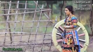 Village Chameli Bhabhi Ki Chudai Kari 2 Bhaiya Ne