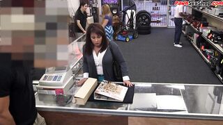 Thick pawnshop amateur blows point of view penis out back