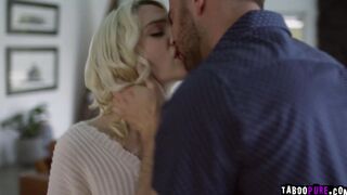 Kenna James takes that dor to dor insemination